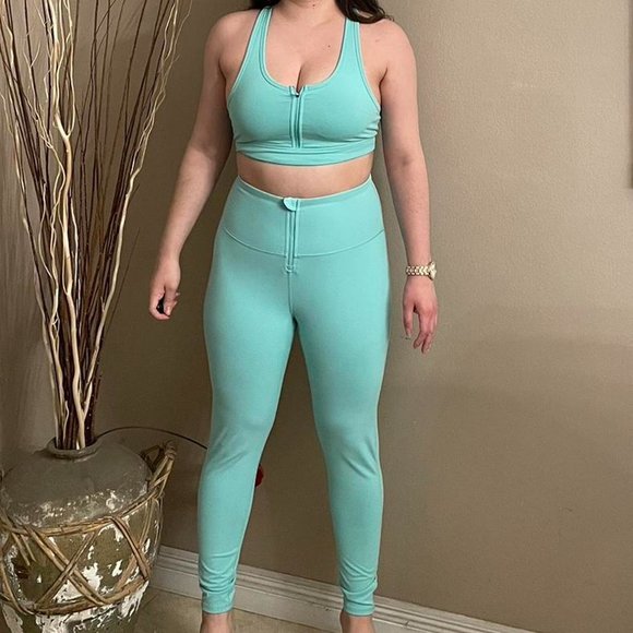 Aqua Blue Two Piece Activewear Set - Picture 1 of 4